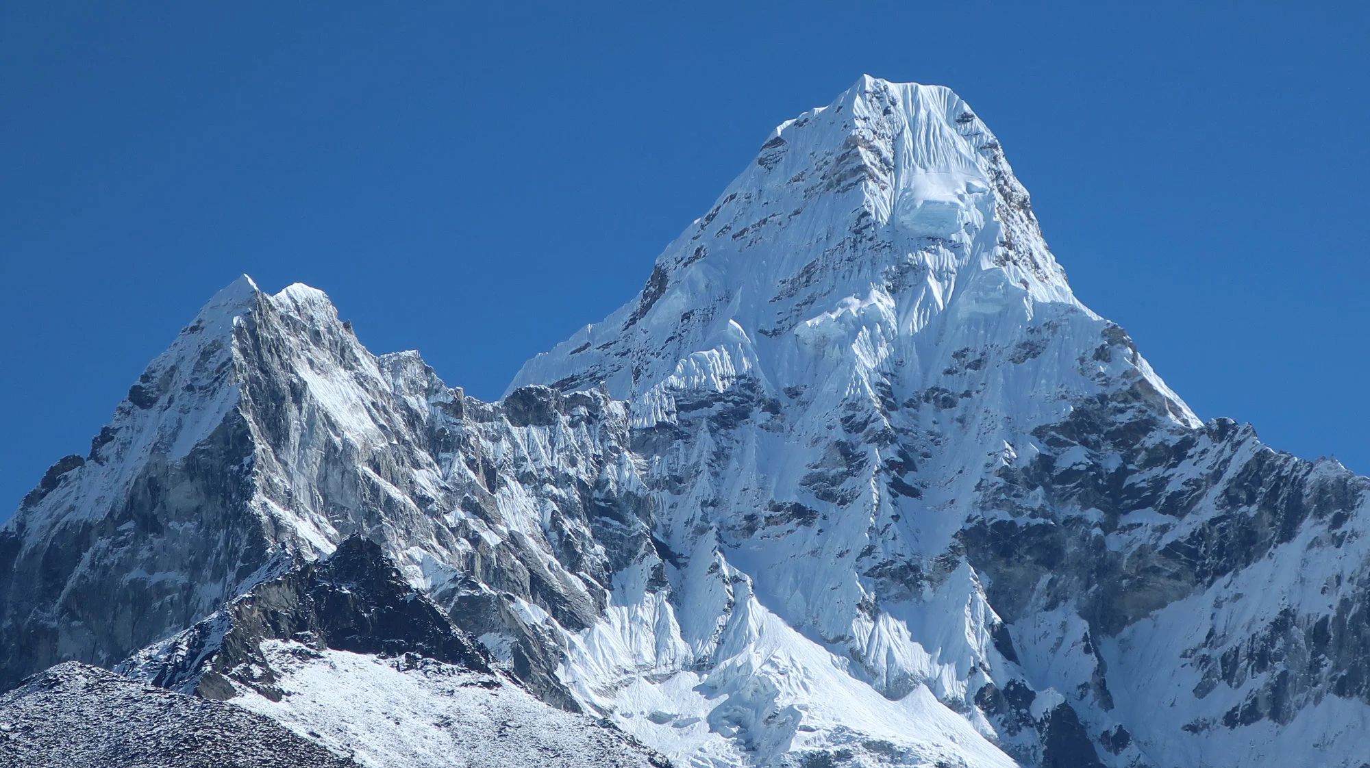 Pedro Queirós - Ascenso al Ama Dablam