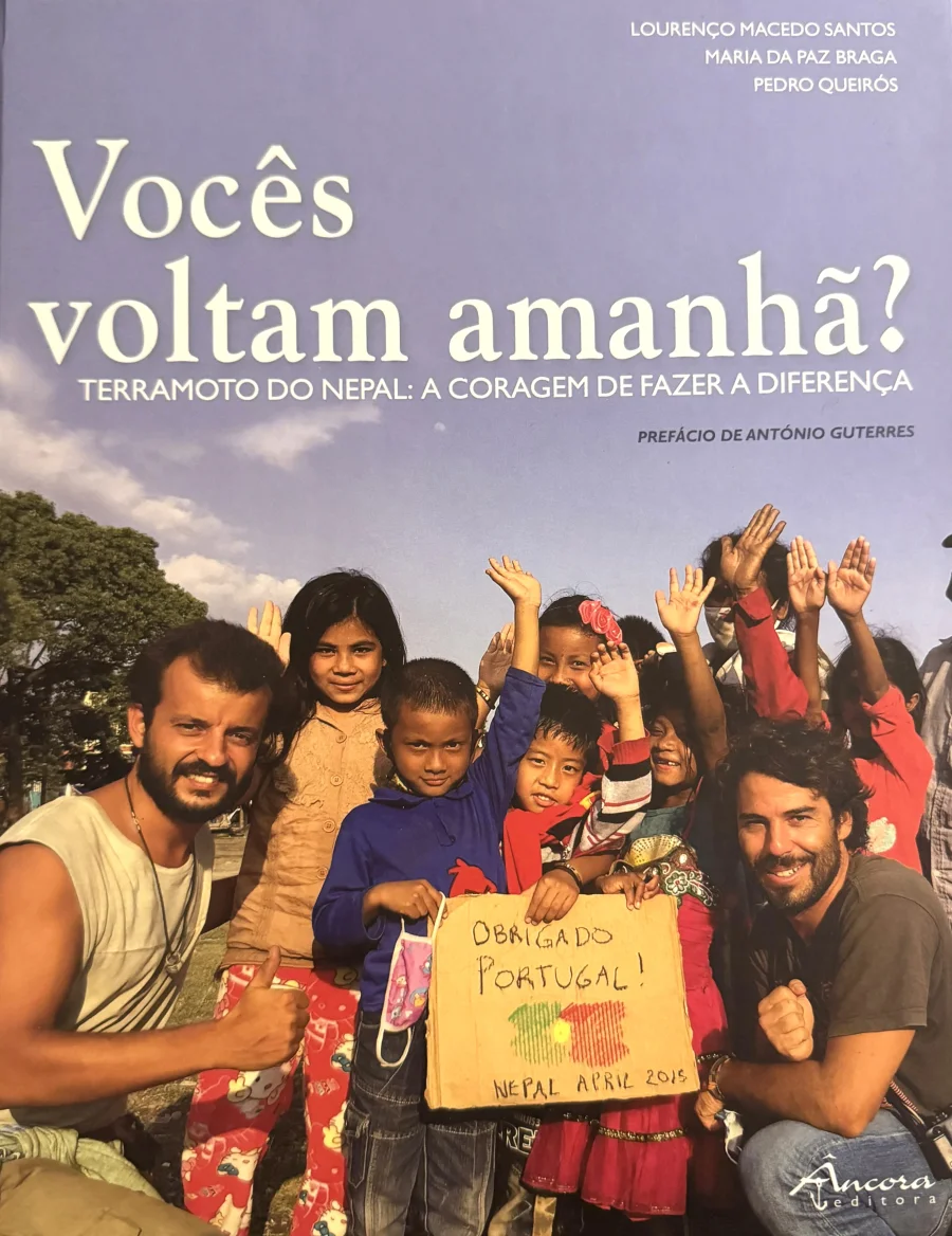 Los portugueses que ayudaron a salvar Nepal publican libros solidarios