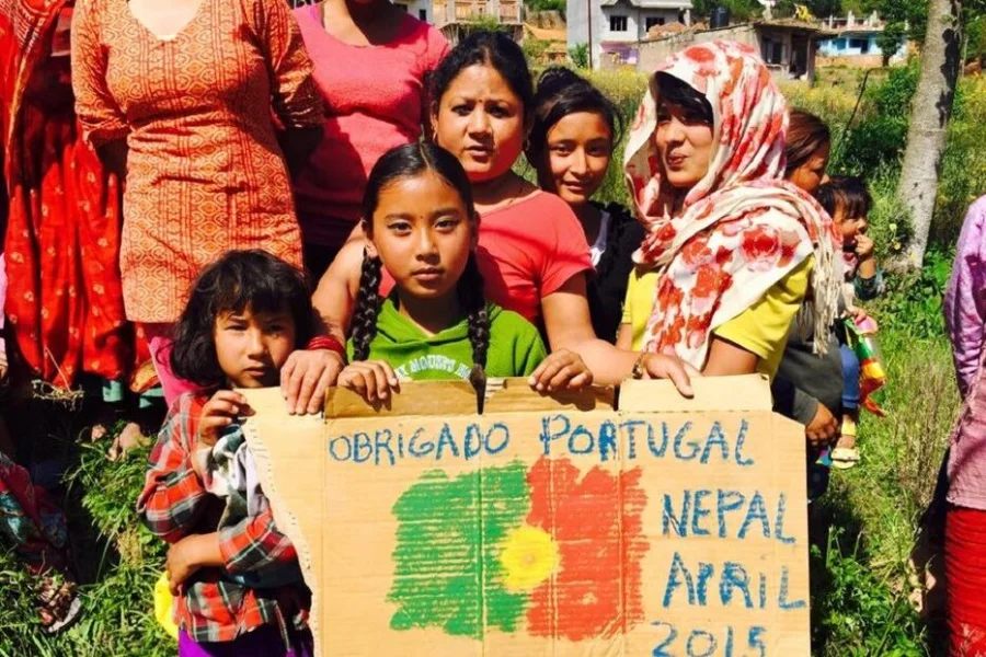 Katmandú: “Obrigado Portugal, nós também somos Nepal” (Gracias, Portugal, nosotros también somos Nepal)