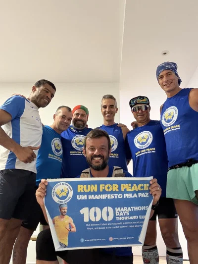 Pedro Queir&oacute;s - Run for Peace
